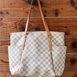 Louis Vuitton Damier Azur Totally MM Tote 
#SD4186